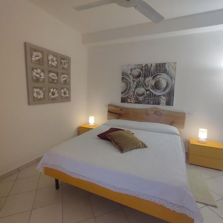 Casa Del Poggio Barone - Limone Villa Rodi Kültér fotó